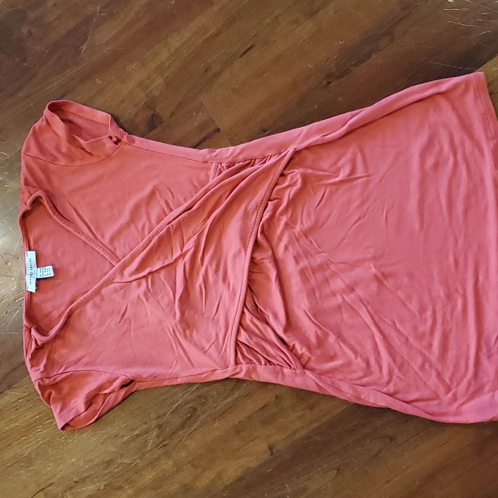 Maternity/nursing top : fits like an xs envie de fraise